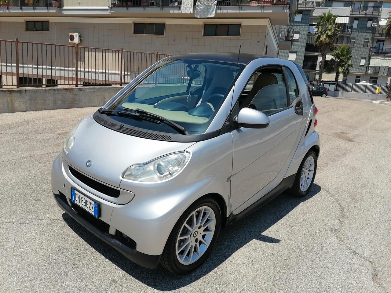 Smart ForTwo 1000 52 kW coupé pulse *81.000 km*