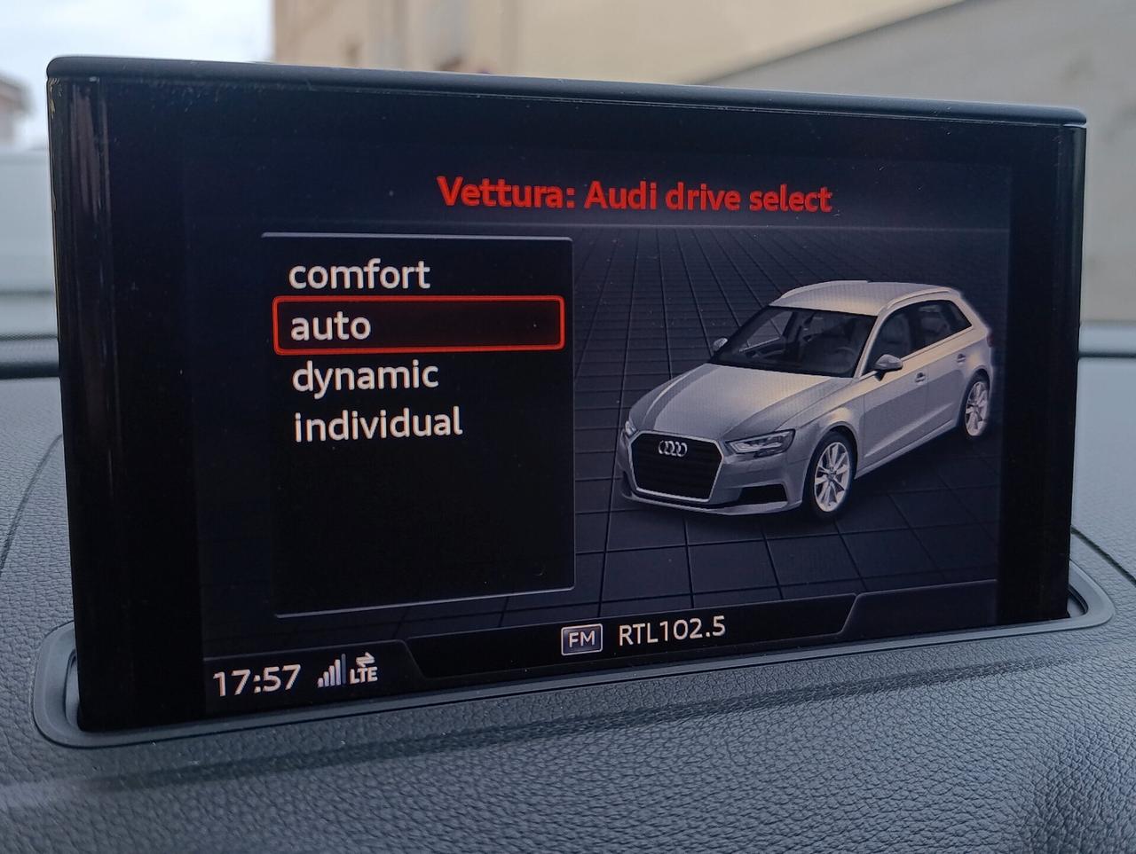 Audi A3 SPB 1.4 TFSI g-tron 1.000 km di autonomia