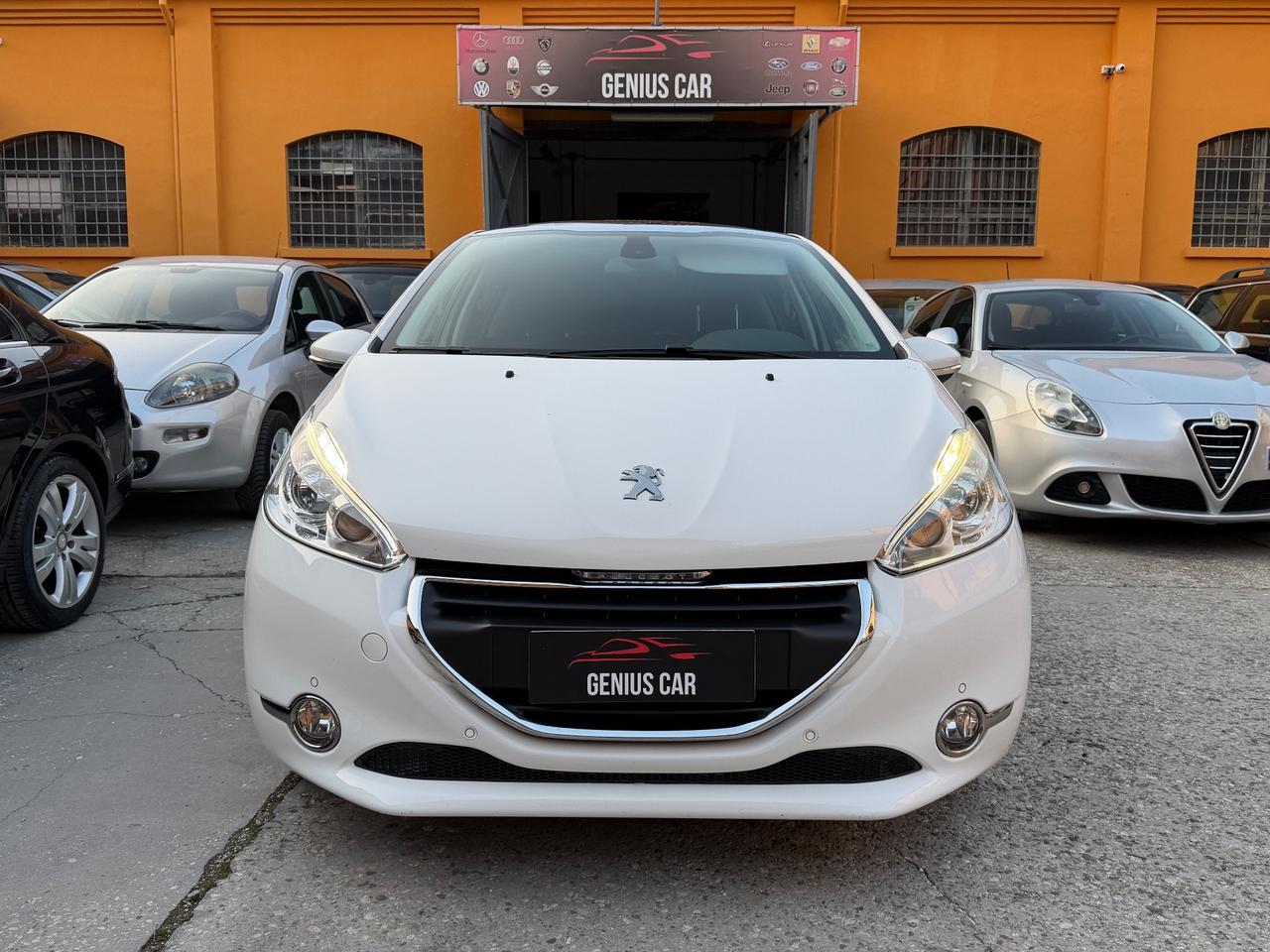 Peugeot 208 PureTech 82 5 porte Allure