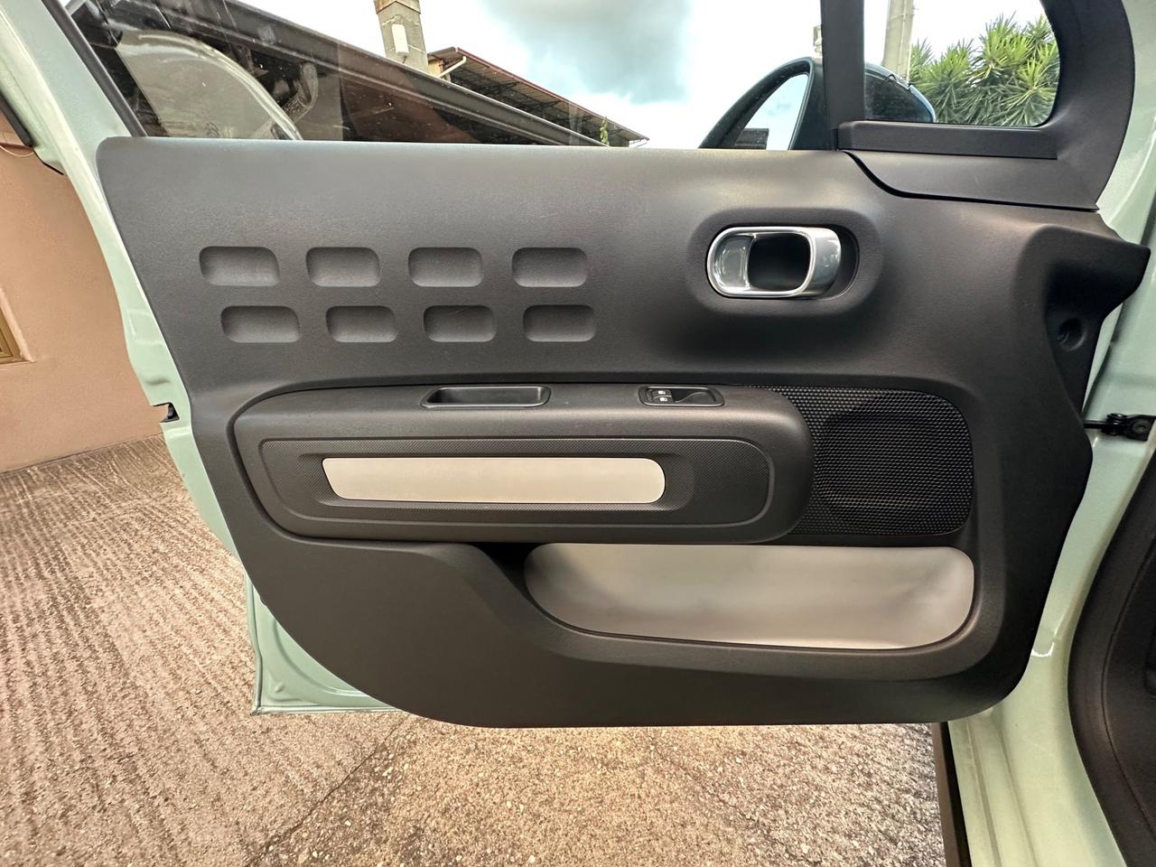 Citroen C3 PureTech 82 S&S Shine