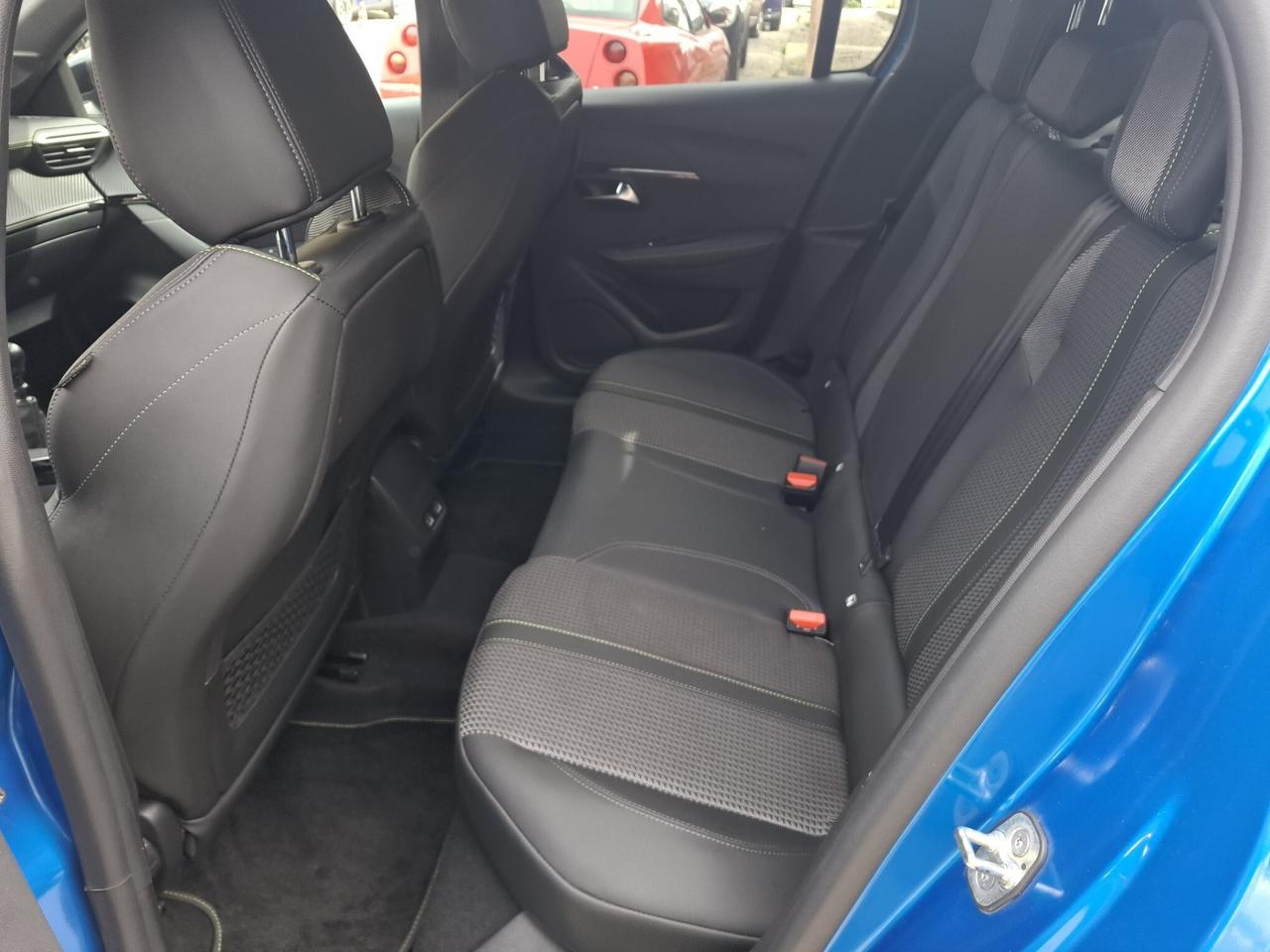 Peugeot 208 PureTech 1.2 GT line 100 cv 2023