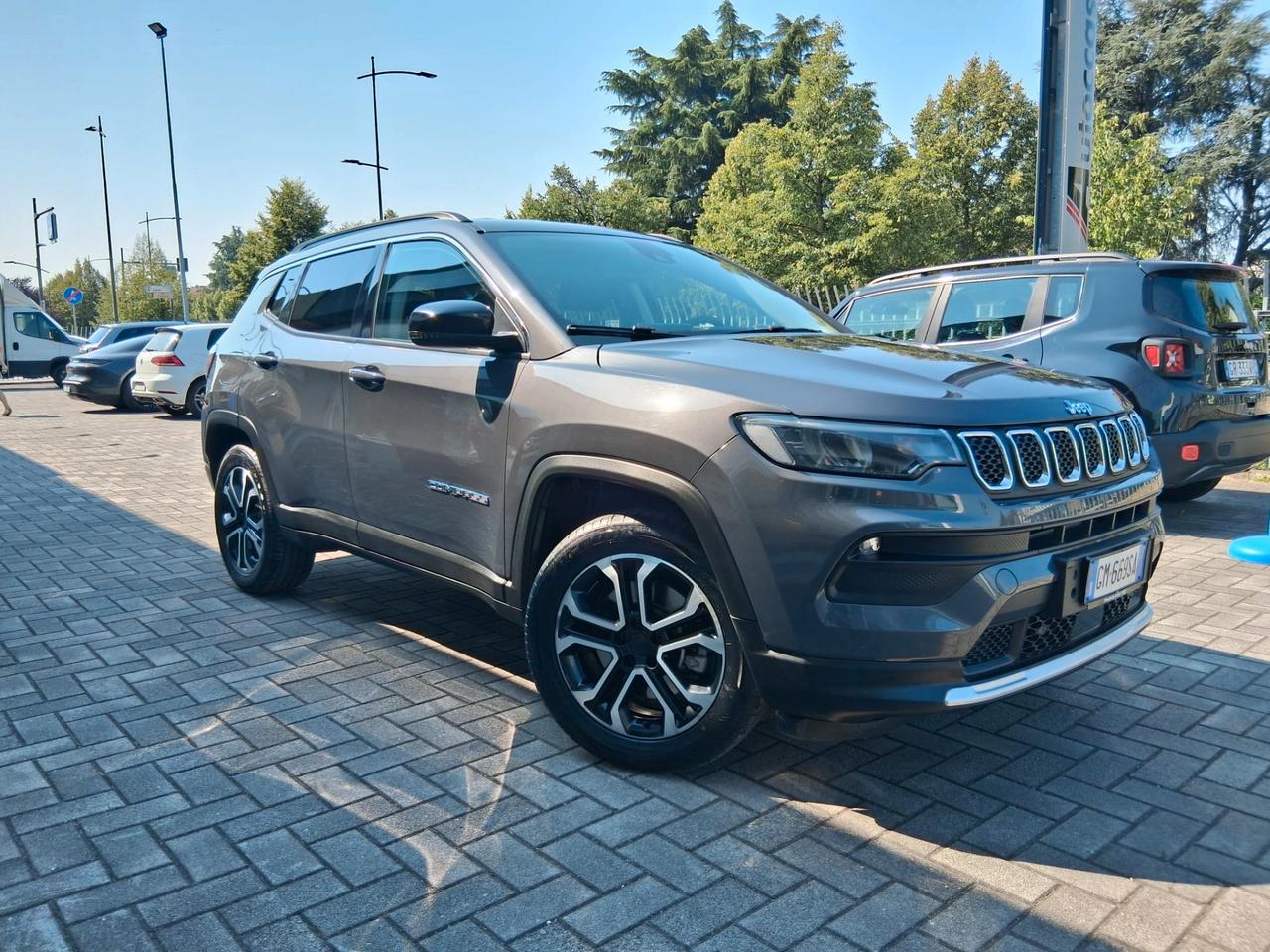 Jeep Compass 1.3 turbo t4 phev Limited 4xe auto GOMME NUOVE !!