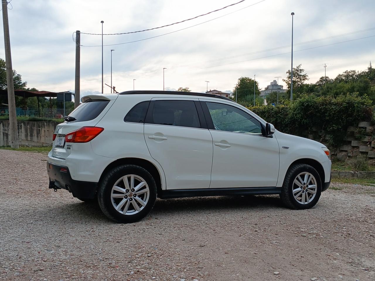 Mitsubishi ASX 1.8 DI-D 150 CV 4WD Intense Panoramic