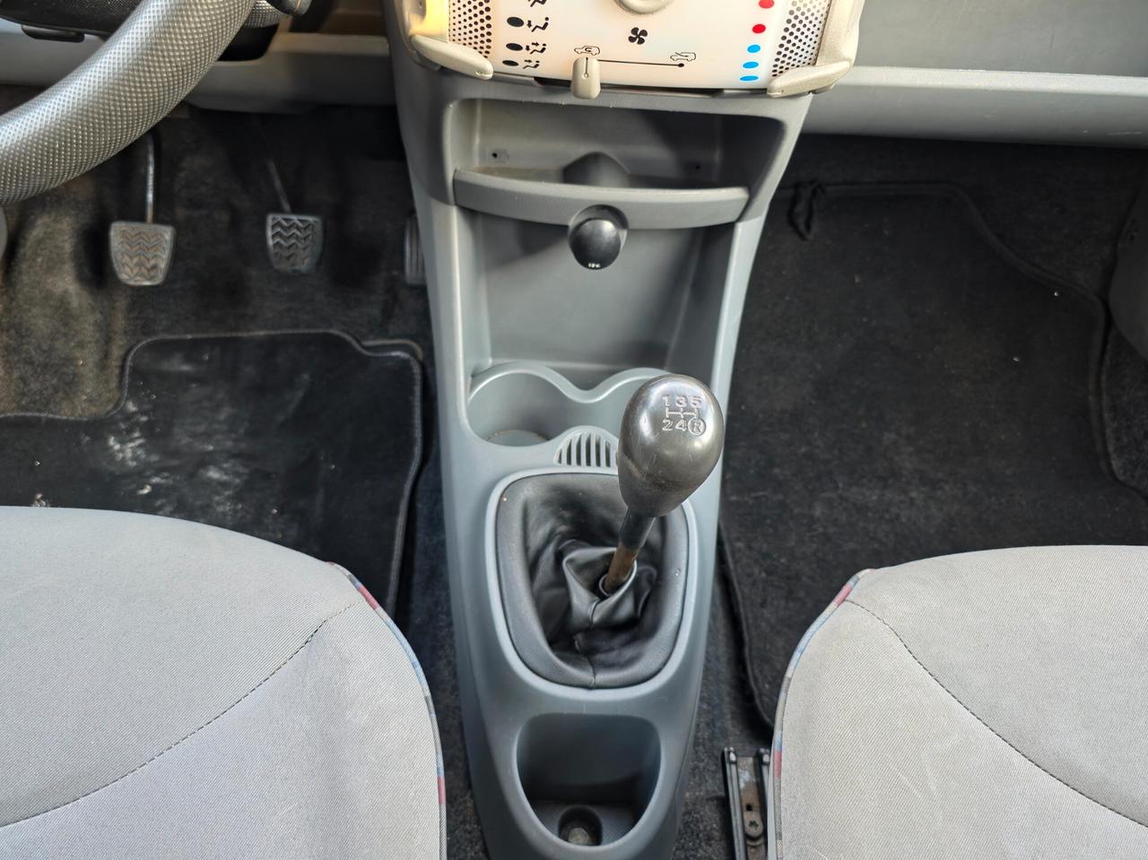 Citroen C1 1.0 5 porte airdream Amici CV-68 E4 Manuale NEO 2010