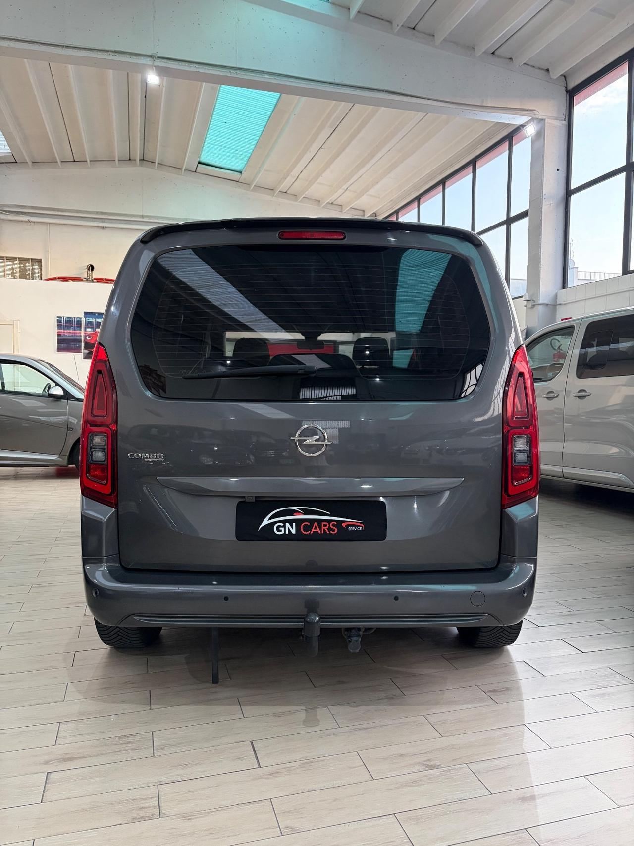 Opel Combo Life 5 posti