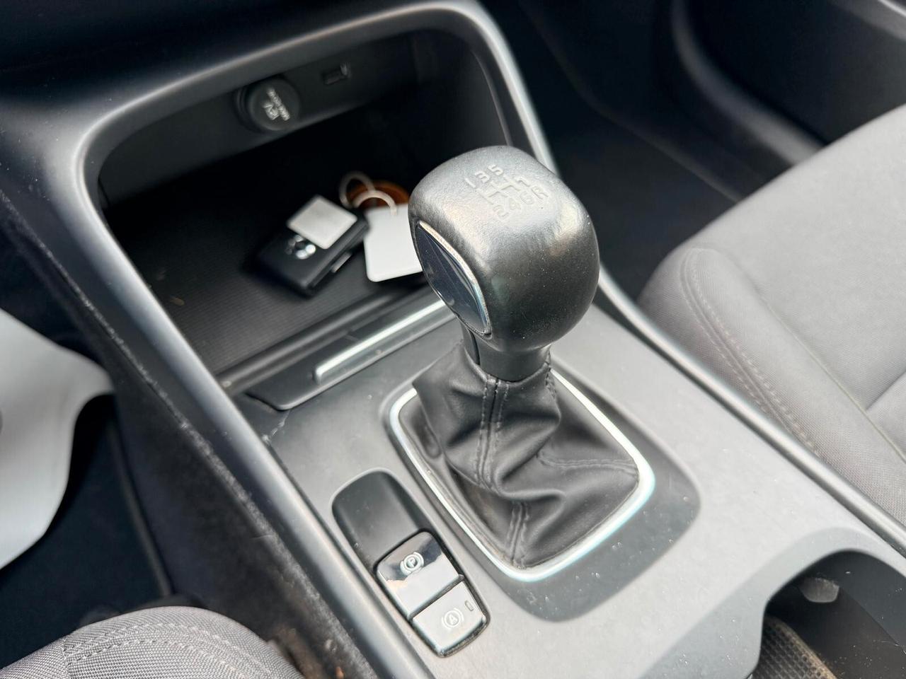 Volvo XC40 T3 Momentum 163CV My21