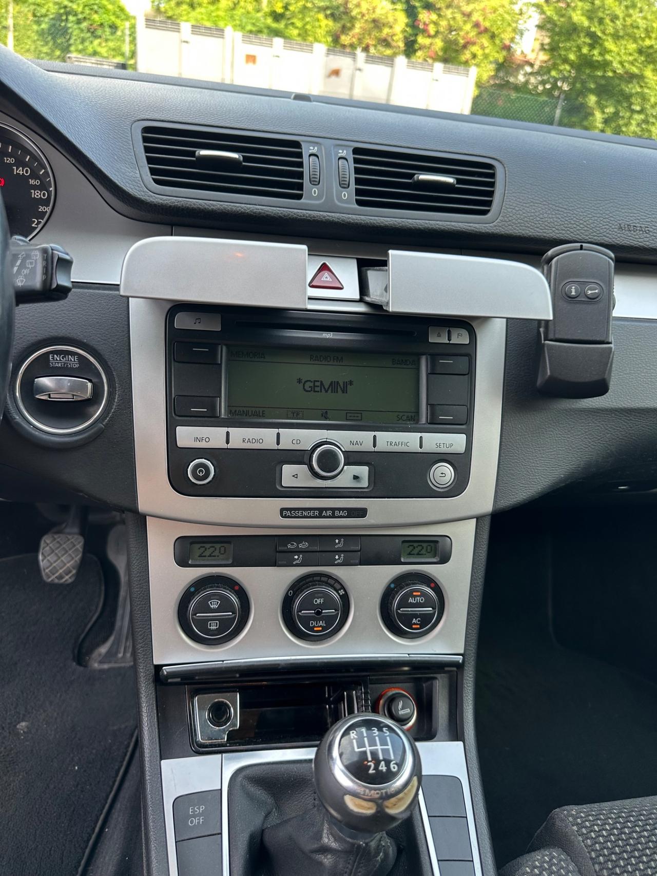 Volkswagen Passat 2.0 TDI DPF 4mot. Var. Highline Unico Prop.