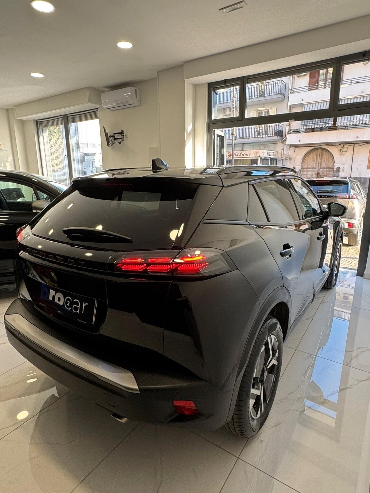 Peugeot 2008 BlueHDi 130 S&S EAT8 MOLTO BELLA