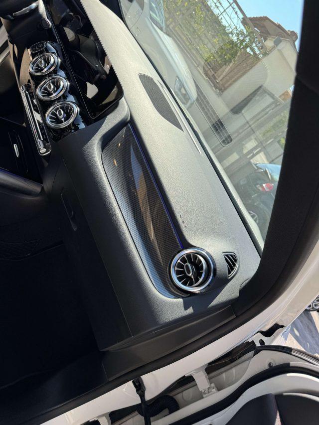MERCEDES-BENZ GLA 200 d Premium 4matic auto
