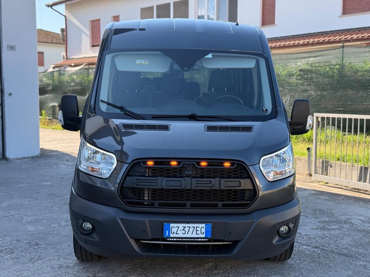 Ford Transit 2.0TDCi 9 POSTI PASSO LUNGO GANCIO TRAINO
