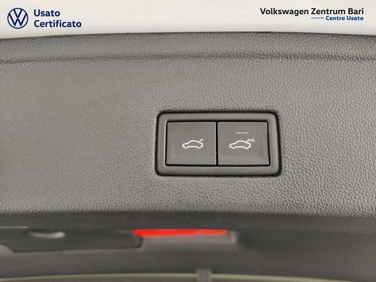 Volkswagen Touareg 3.0 v6 tdi elegance r-line exterior pack 231cv tiptronic