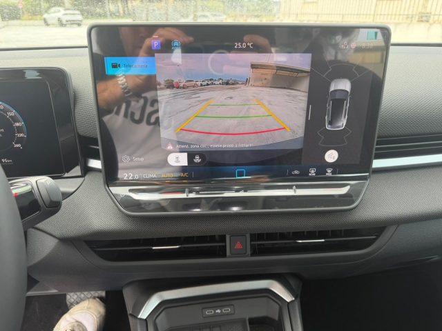 VOLKSWAGEN T-Roc 1.5 eTSI ACT DSG Life