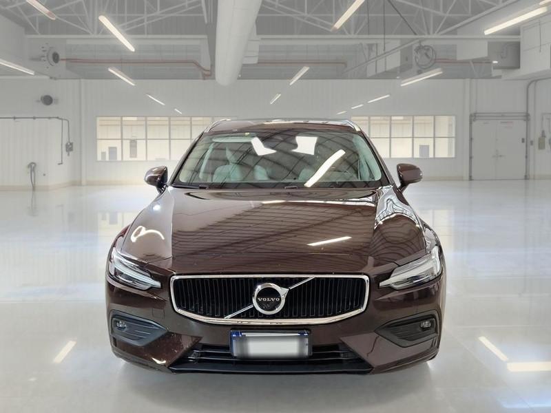 VOLVO V60 B4 D autom. Momentum Business Pro WAGON