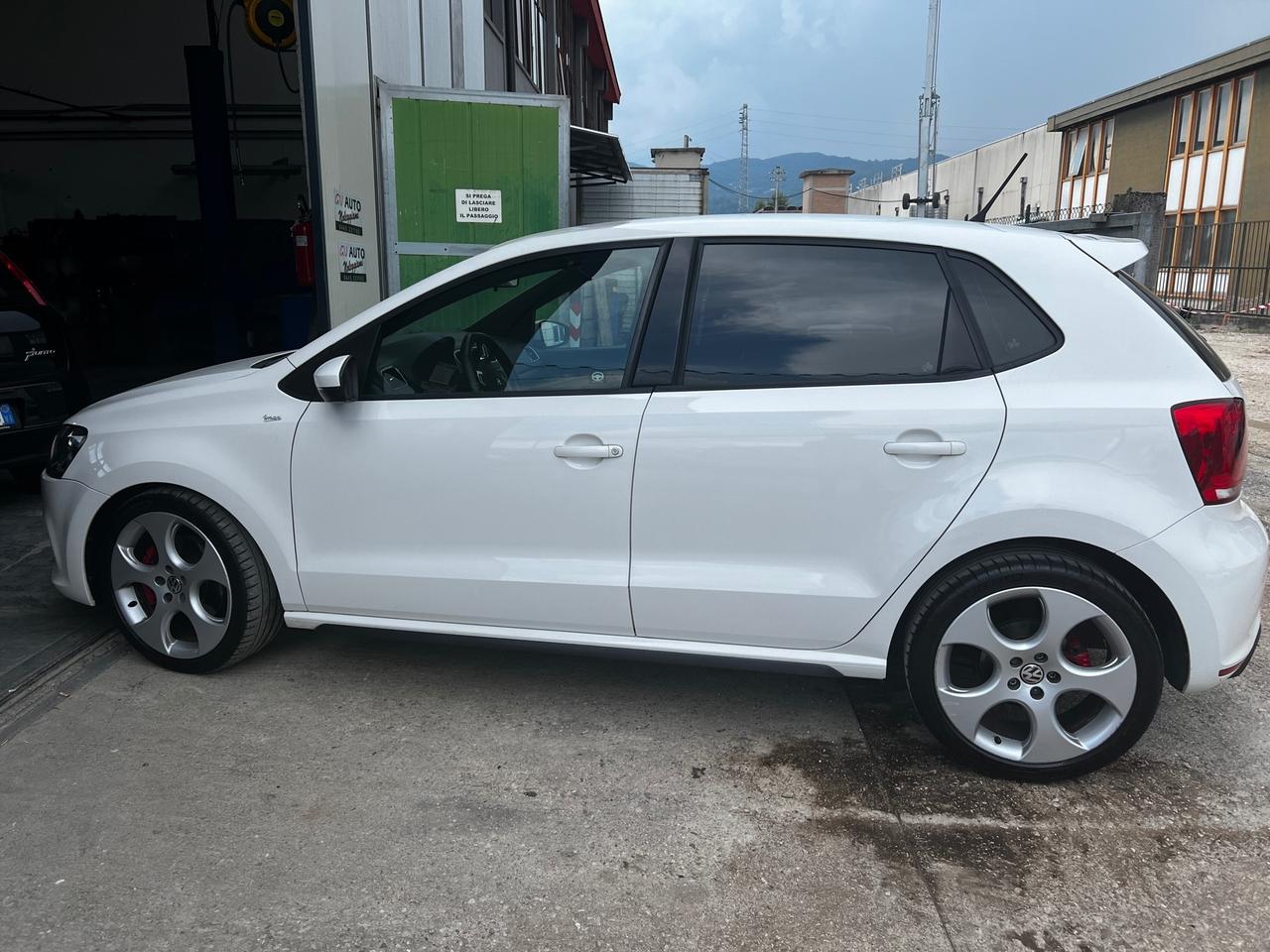 Volkswagen Polo 1.4 TSI DSG 5 porte GTI