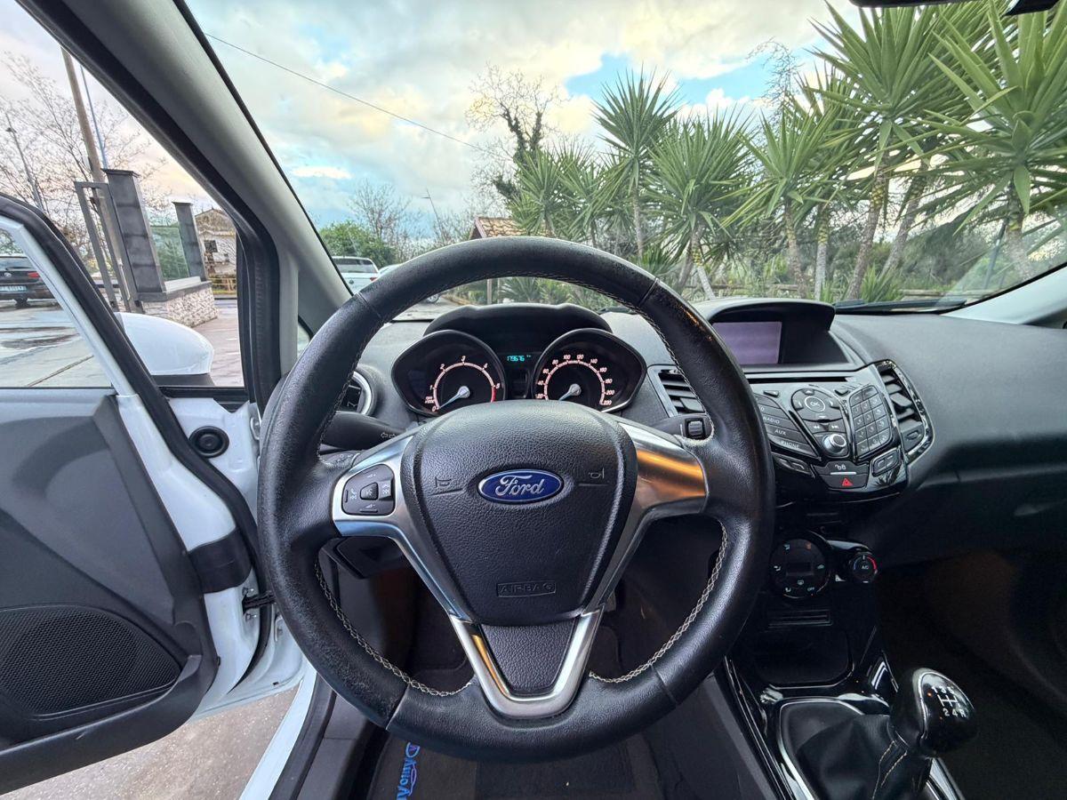 FORD - Fiesta - 1.5 TDCi 75 CV 5p. Titanium