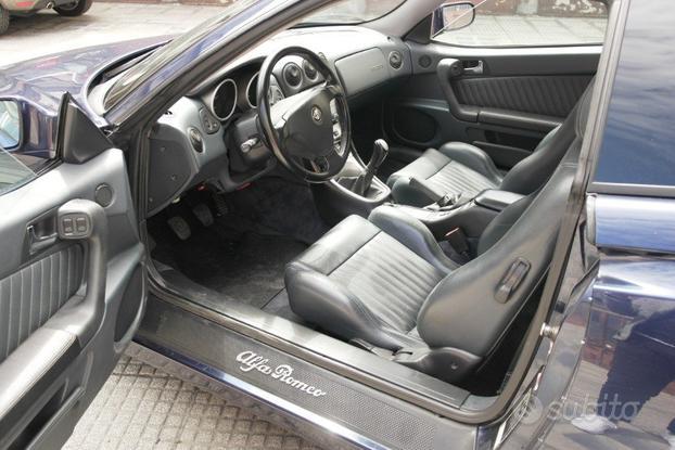 ALFA ROMEO GTV 2.0i 16V Twin Spark cat L