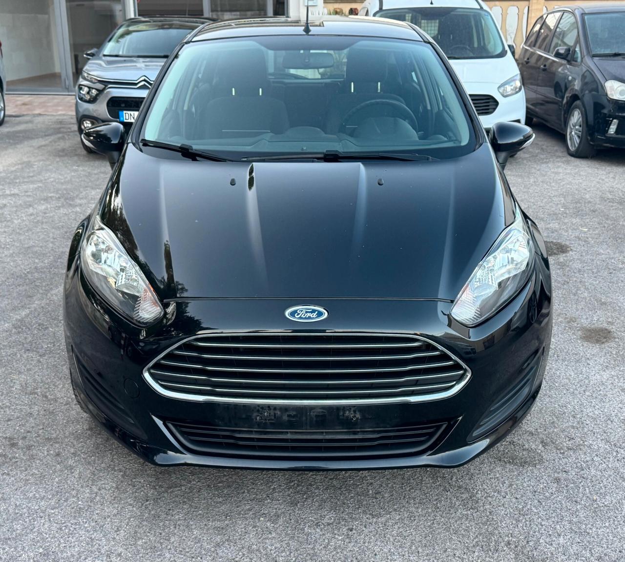 Ford Fiesta 1.5 TDCi 75CV 5 porte - Neopatentati