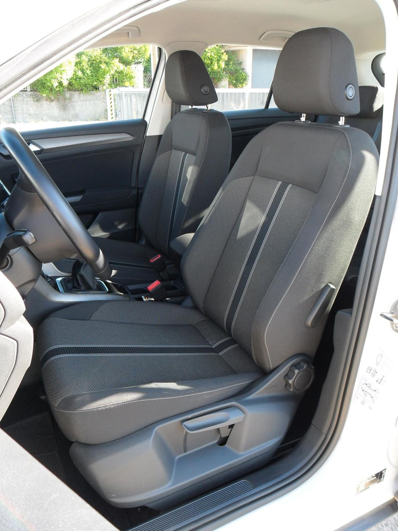 Volkswagen T-Roc 2.0 TDI SCR Business BlueMotion Technology