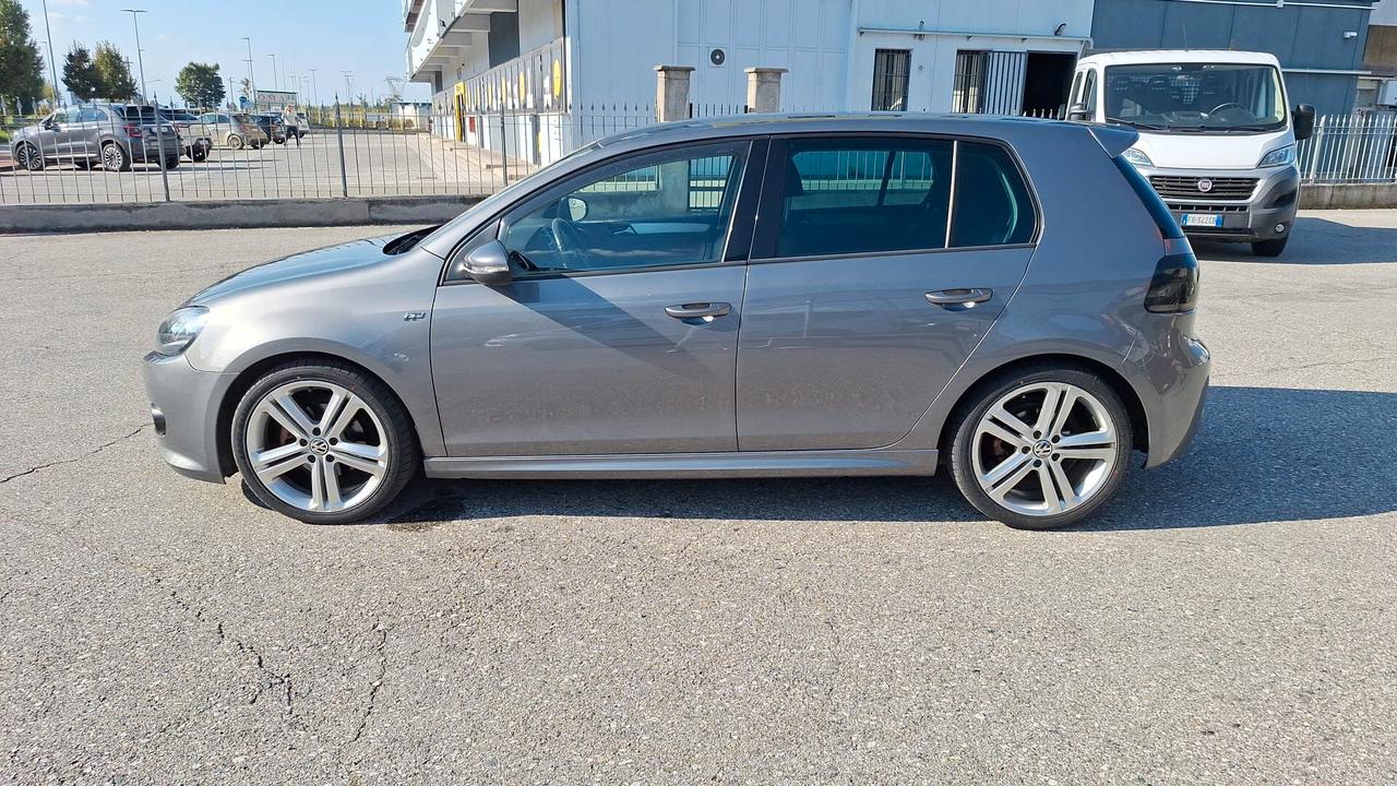 Volkswagen Golf 2.0 TDI 140CV DPF 5p. Highline SOLI 108000 KM R-LINE