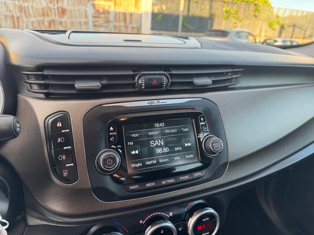 Alfa Romeo Giulietta 1.4 Turbo 120CV GPL Di Serie