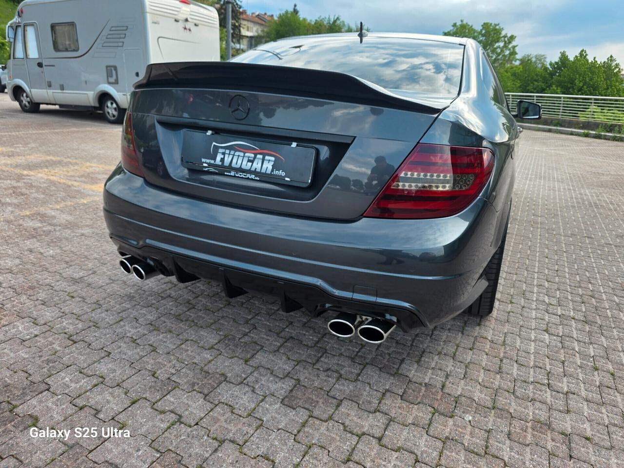 Mercedes C220 coupe AMG valutiamo usato /scambio