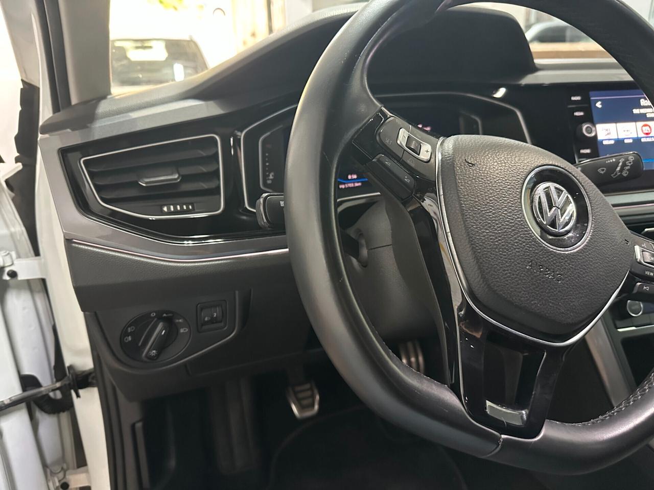 Volkswagen Polo R-LINE Business 1.6 TDI 95 CV 5p. Highline BlueMotion Tech.