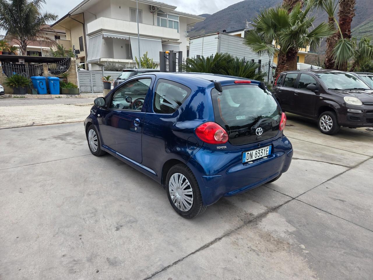 Toyota Aygo 1.0 benzina 3 porte - AUTOMATICA