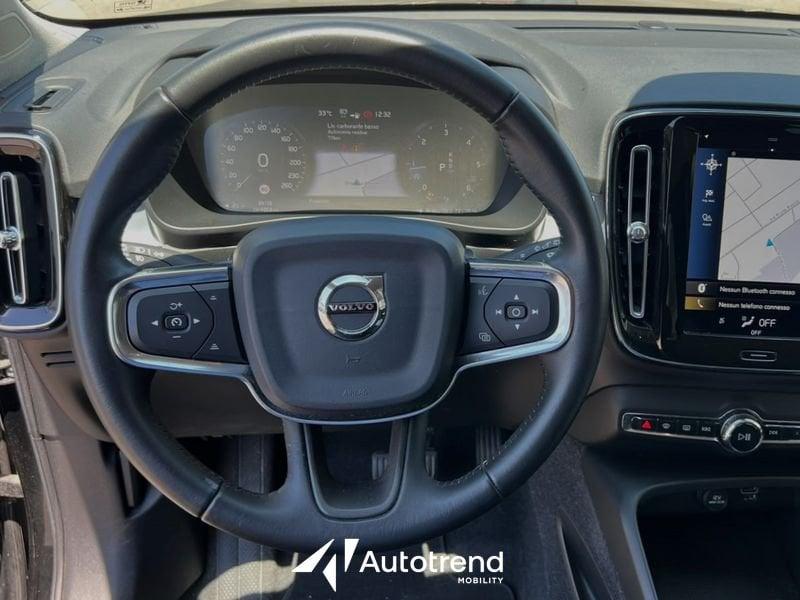 Volvo XC40 D3 150 CV AWD Automatica NAVI LED Business Plus