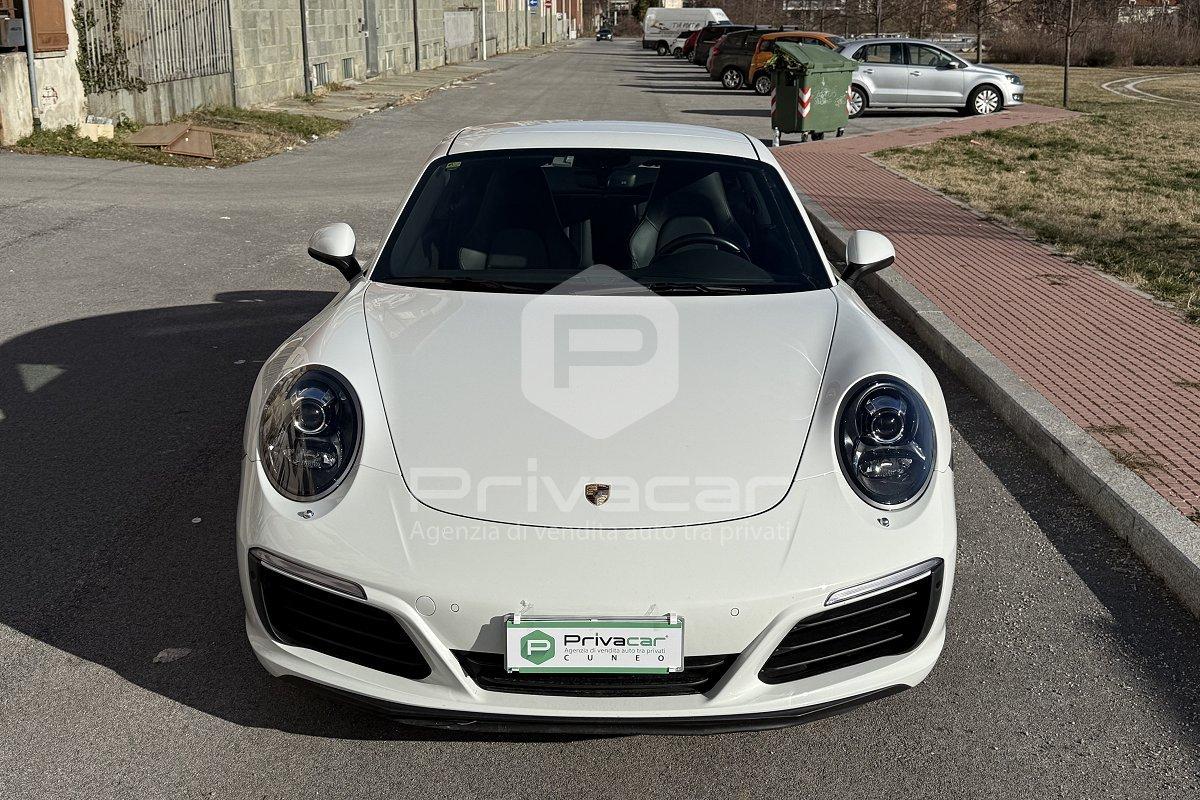 PORSCHE 911 3.0 Carrera 4 Coupé