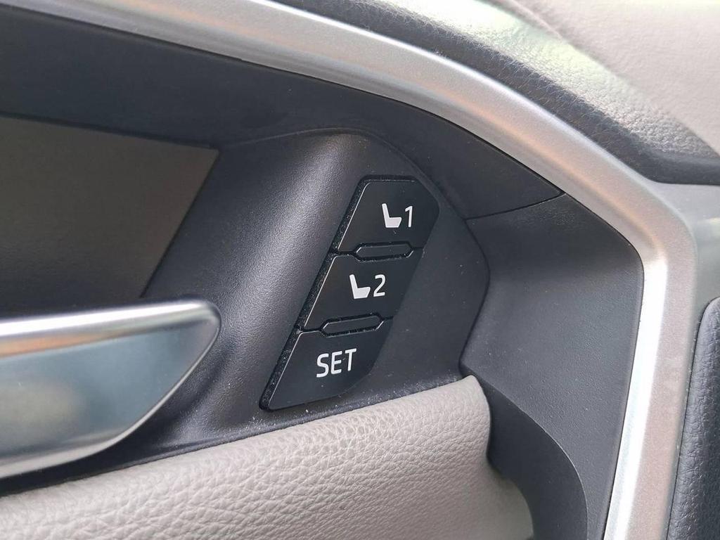 Toyota RAV4 2.5 VVT-iE Hybrid Lounge AWD-i E-CVT