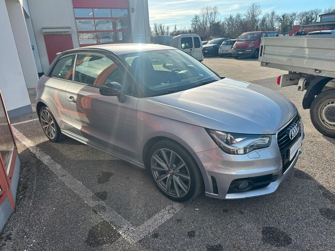 Audi A1 1.2 TFSI S-line