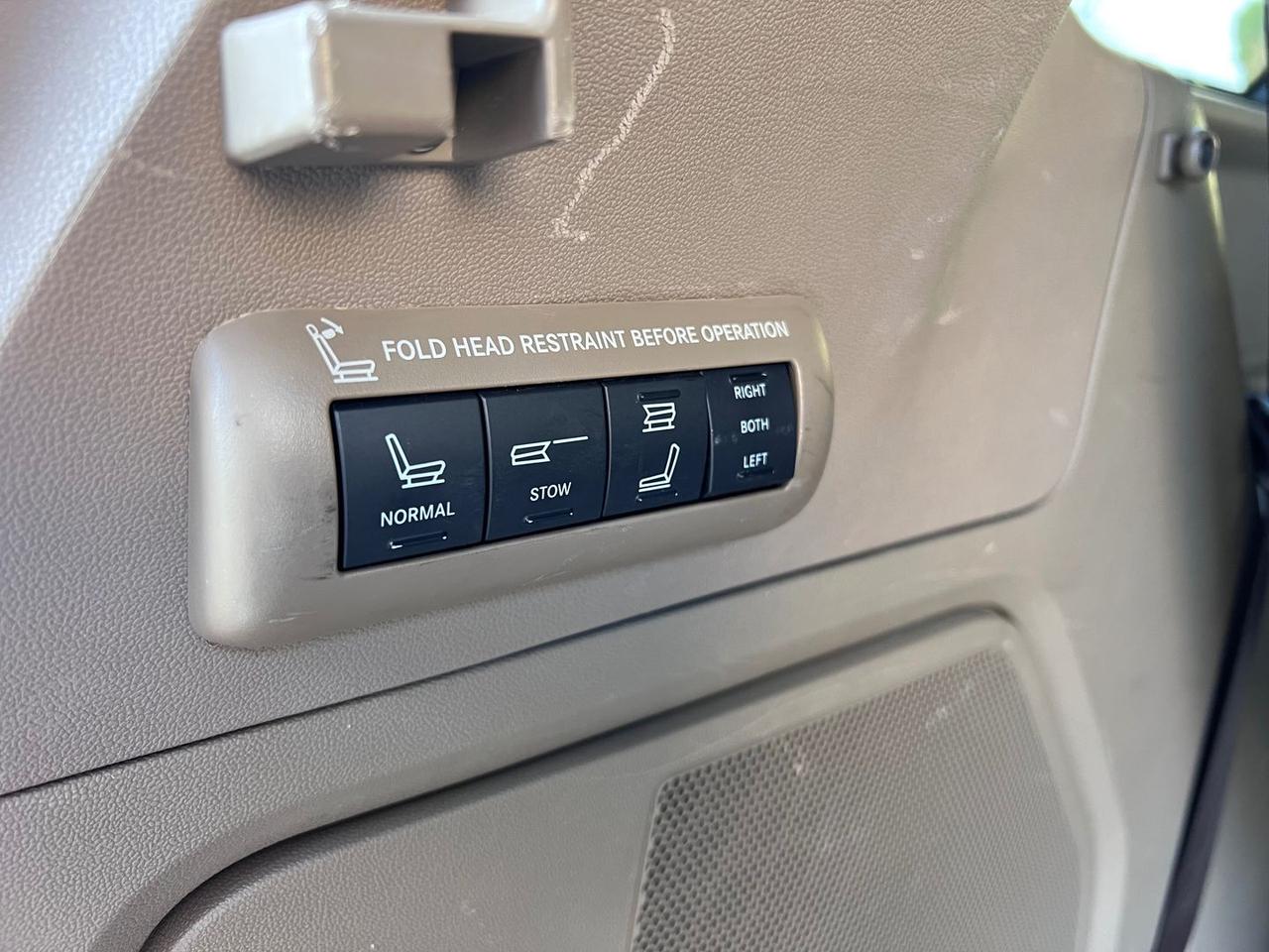 Lancia Voyager 2.8 D Platinum #9528