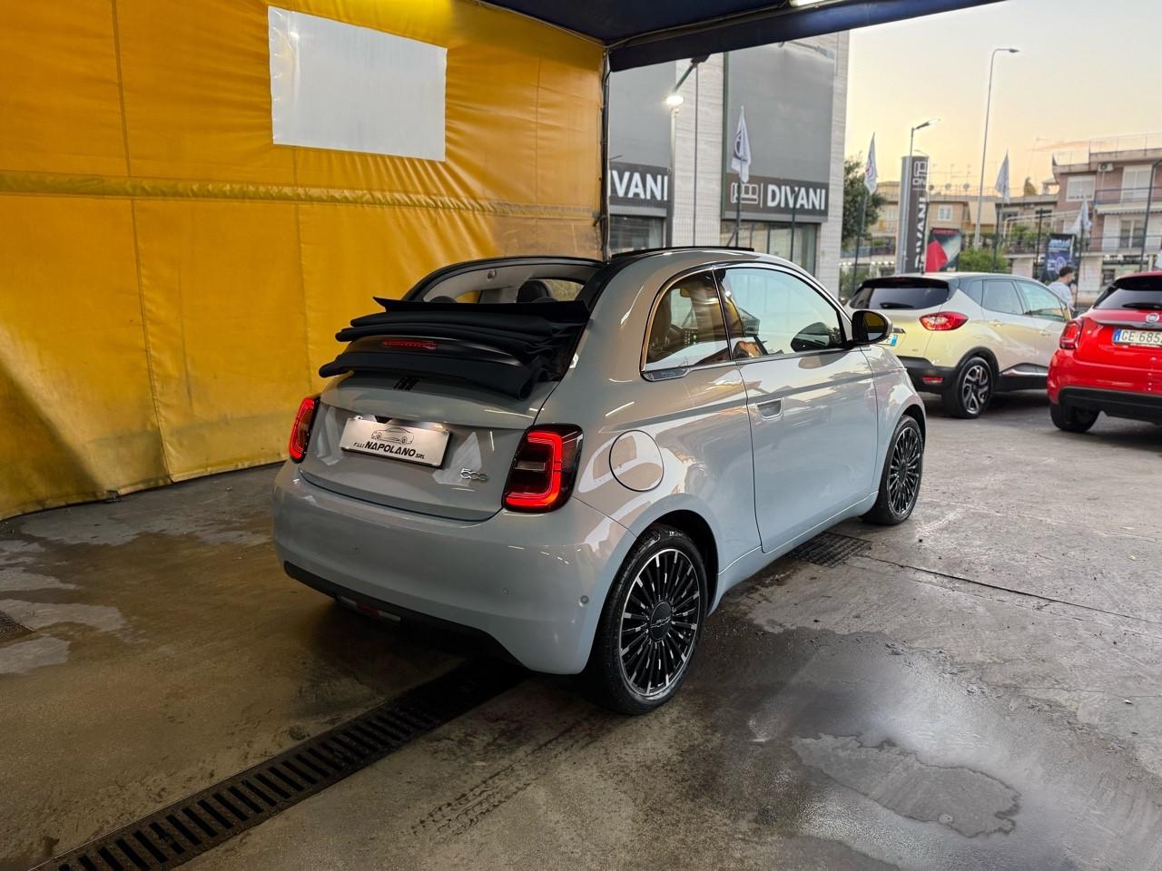 Fiat 500 500e Cabrio 42 kWh La Prima