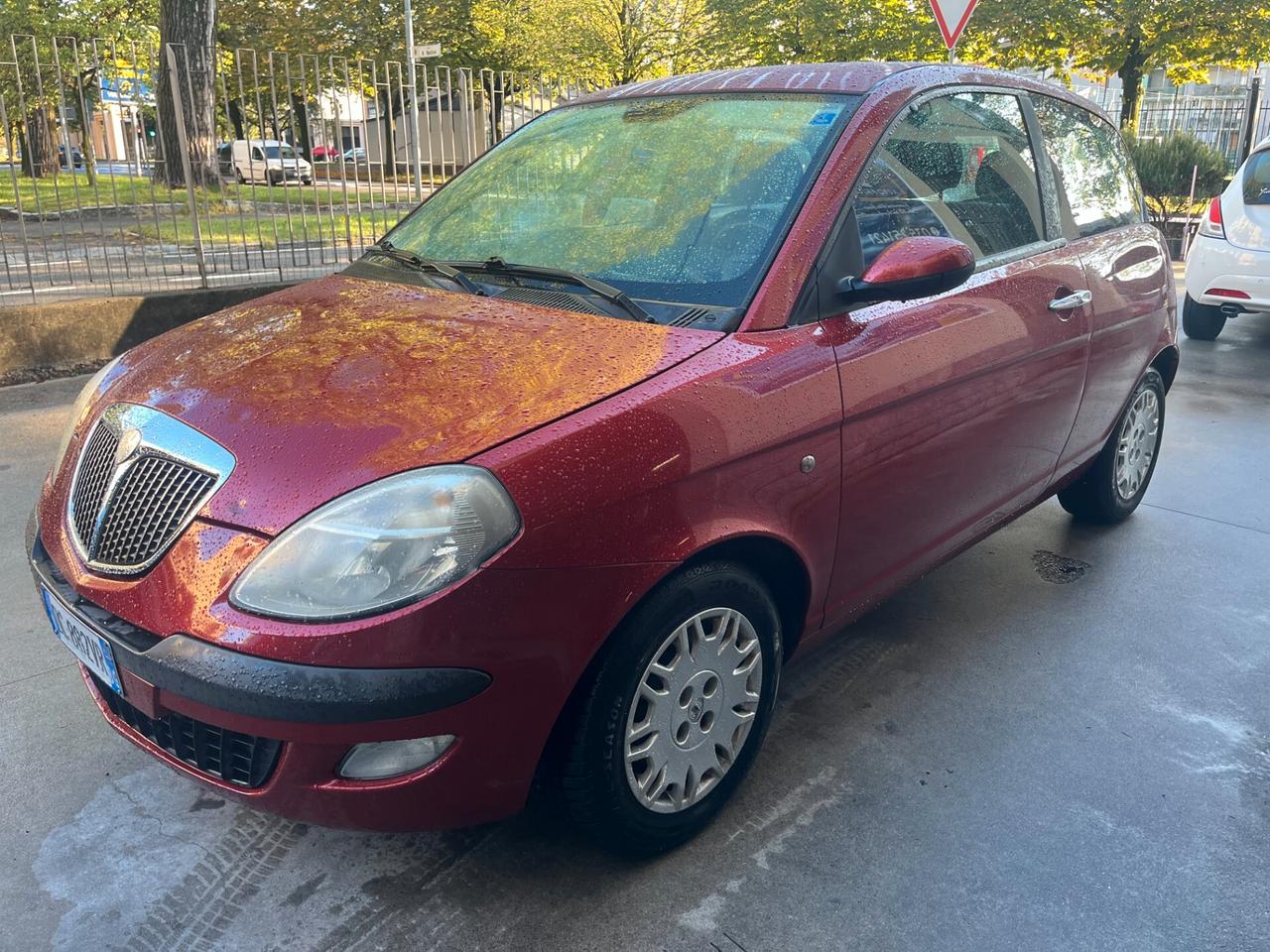 LANCIA YPSILON 1.2 BENZINA