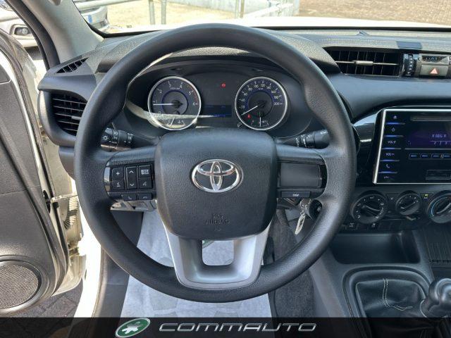 TOYOTA Hilux 2.4 D-4D 4WD 4 porte Double Cab