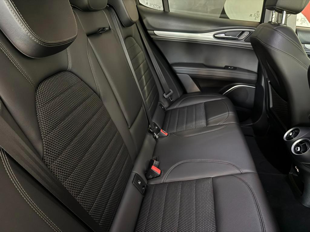 Alfa Romeo Stelvio 2.2 t Lusso Q4 210cv auto