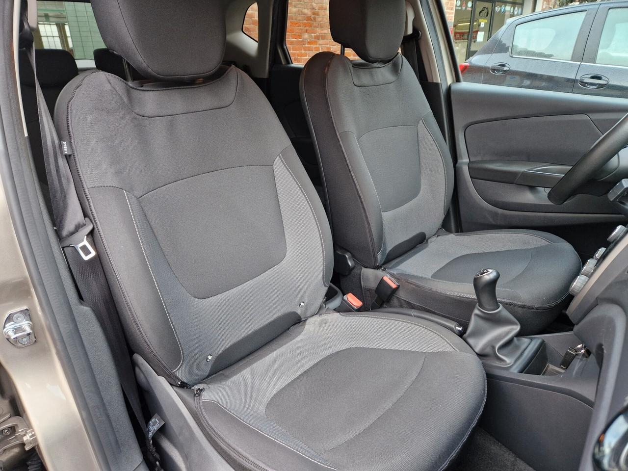 Renault Captur 0.9 90CV "49.600 km" Bluetooth, Cruise, Sensori p.