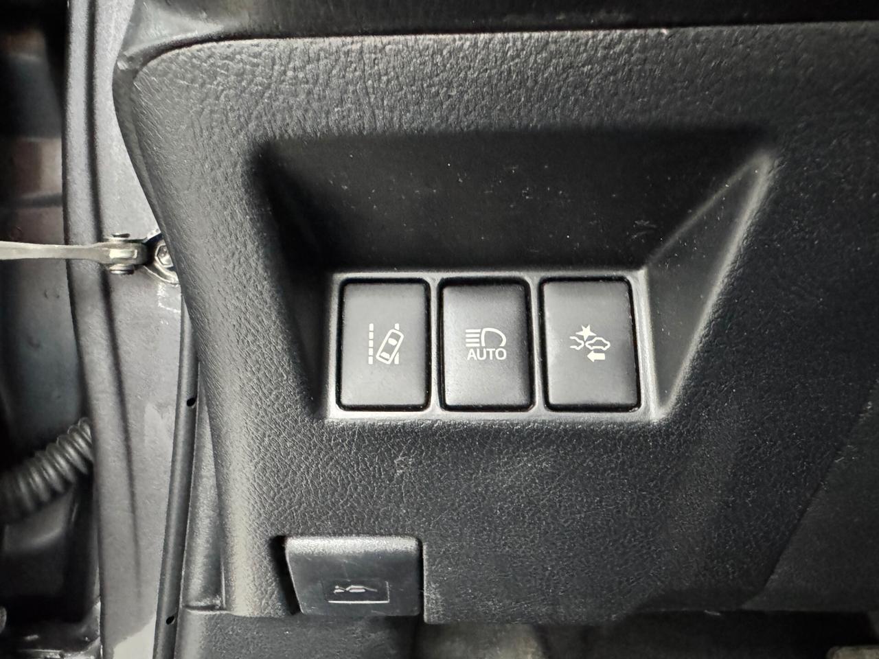 Toyota Yaris 1.5 Hybrid 5 porte Business