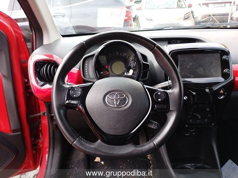 Toyota Aygo II 2014 5p 1.0 x-play