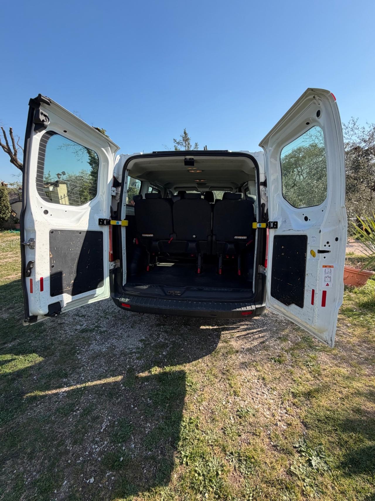 Ford Transit Custom 300 2.0 TDCi 130 PL-DC Furgone Titanium