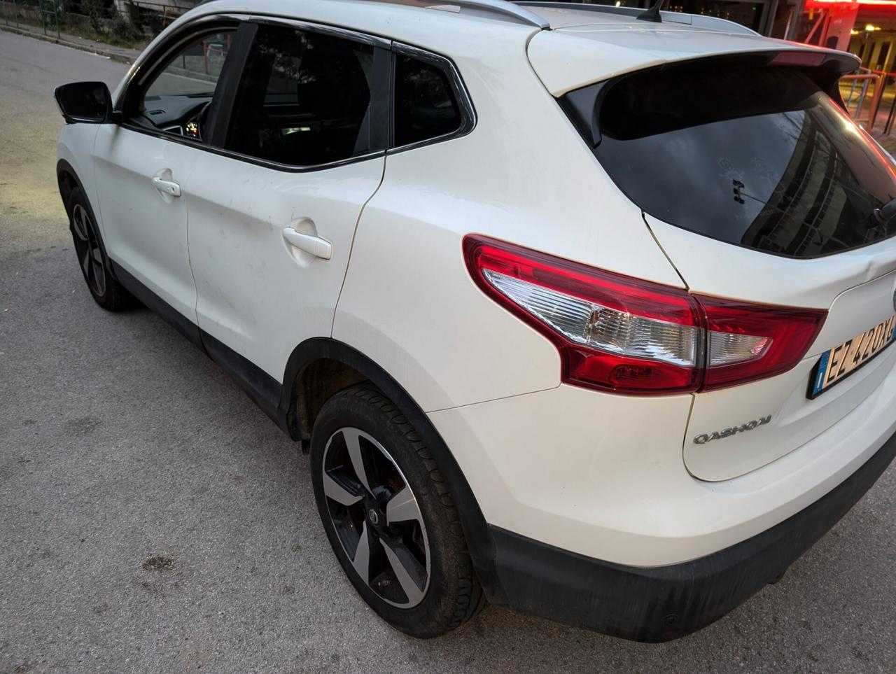 Nissan Qashqai 1.6 dCi DPF Tekna