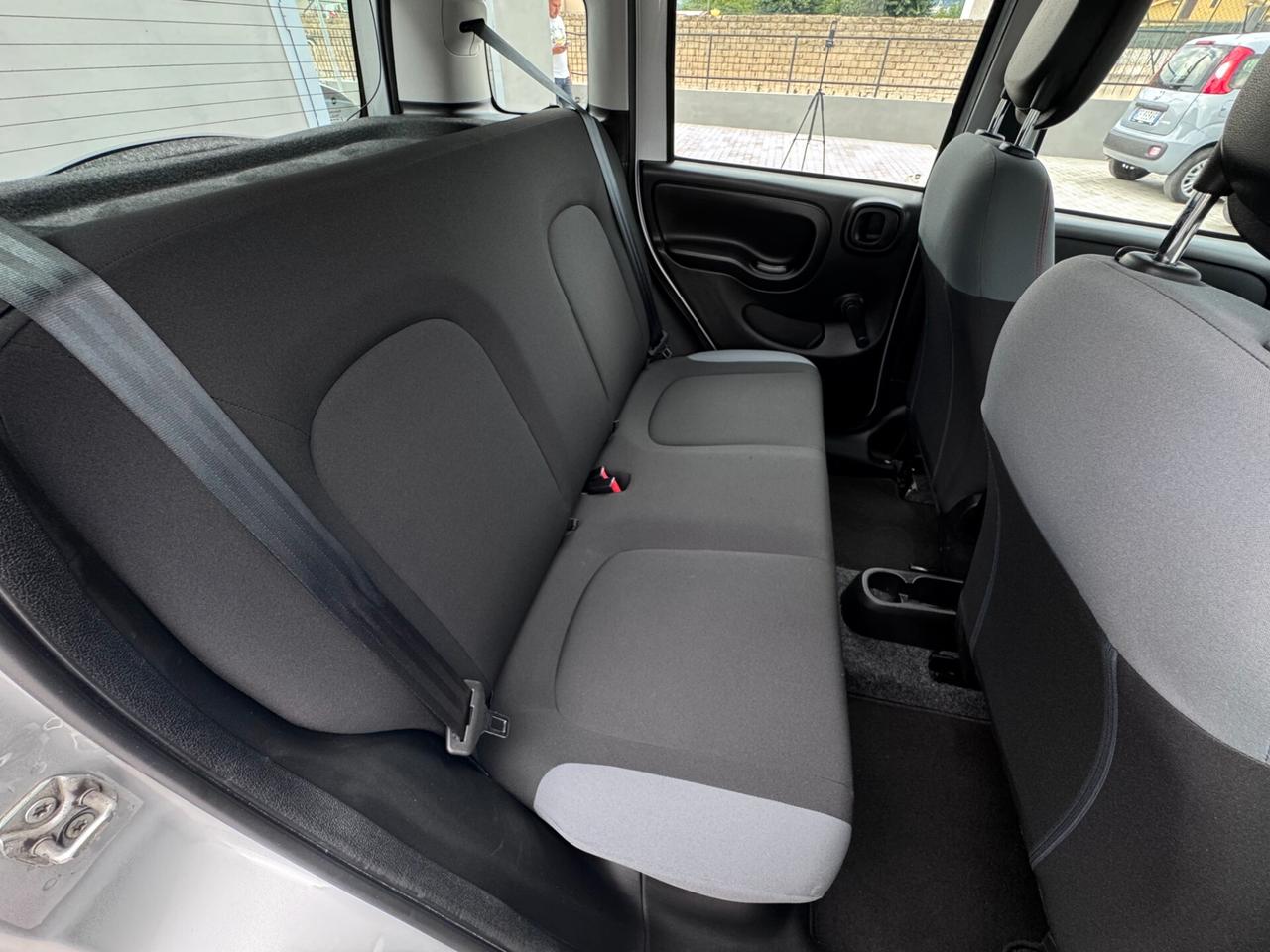 Fiat Panda 1.2 Lounge UNI PRO PARI NUOVO GARANZIA FINO A 5 ANNI