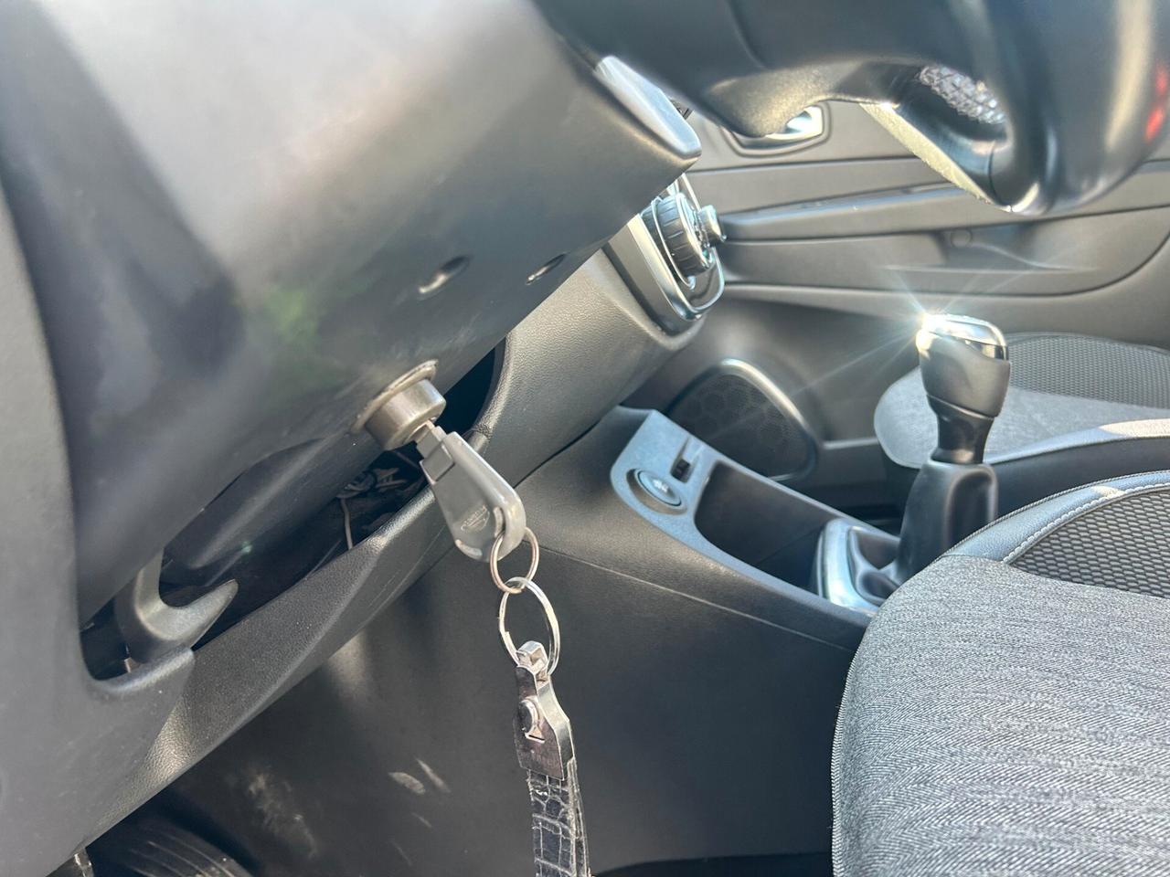 Renault Captur dCi 8V 90 CV EDC Sport Edition