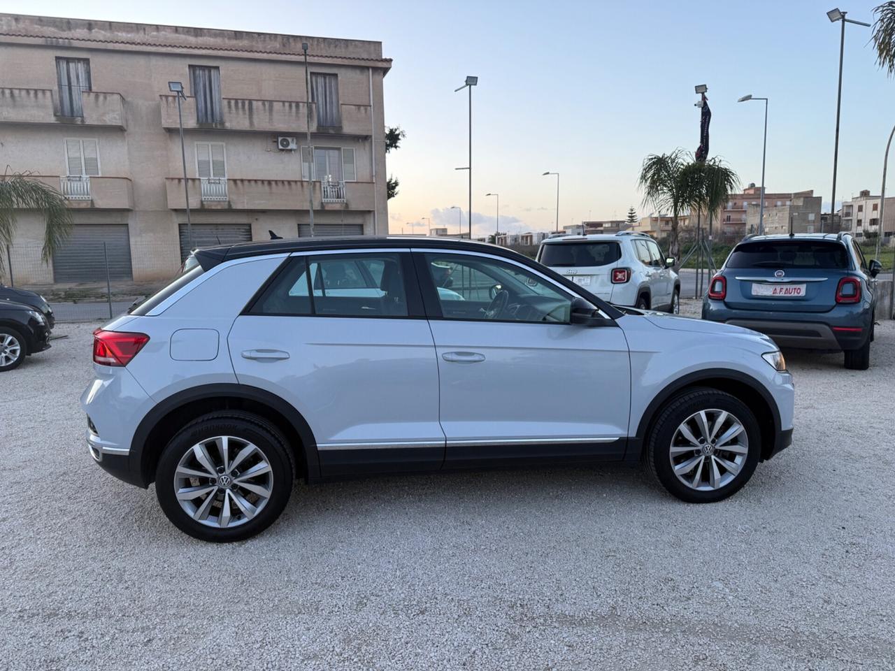 Volkswagen T-Roc 2.0 TDI SCR 4MOTION Advanced BlueMotion Technology