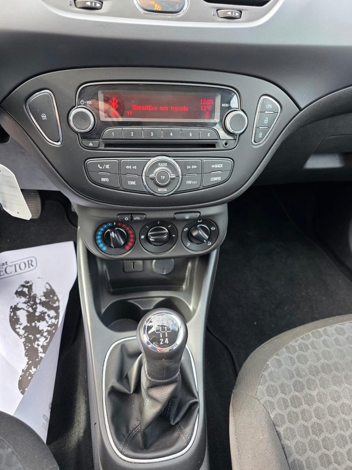 Opel Corsa 1.4 90CV GPL Tech 5 porte Advance