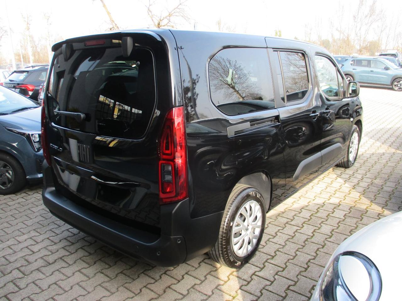 Fiat Doblo Passo Lungo 1.5 d Doblo 130cv auto 7p.ti CarPlay/Camera/SensoriPark