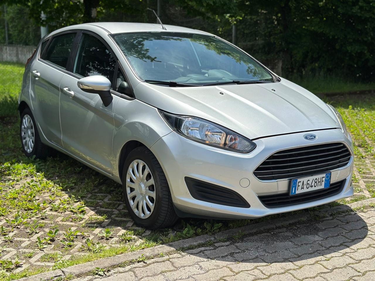 Ford Fiesta 1.5 TDCi 75CV 5 porte Black & White Edition