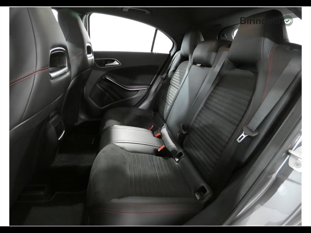 Mercedes-Benz Classe A (W176) - A 180 d Premium
