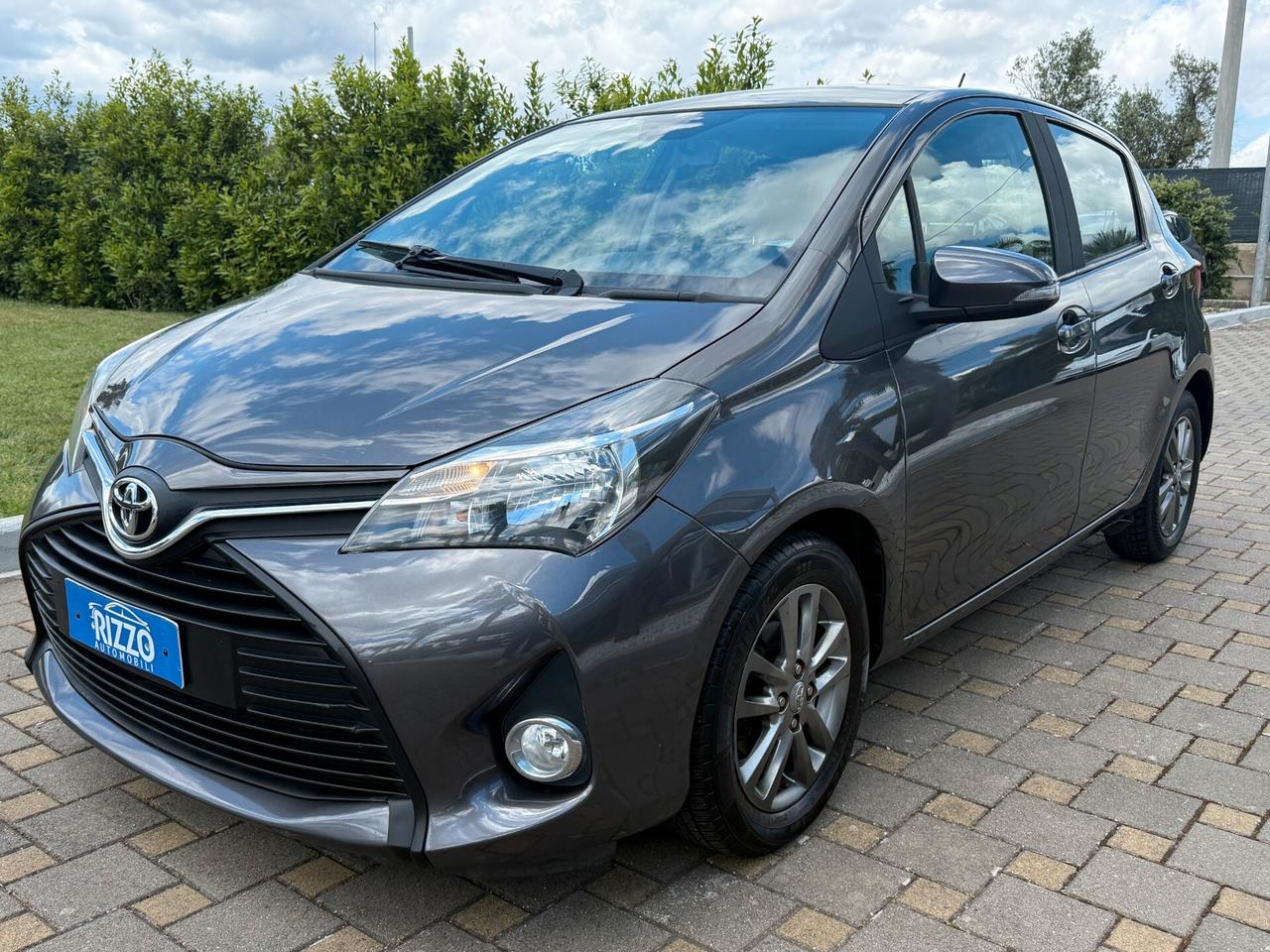 Toyota Yaris 1.4 D-4D 90CV 5 porte Lounge