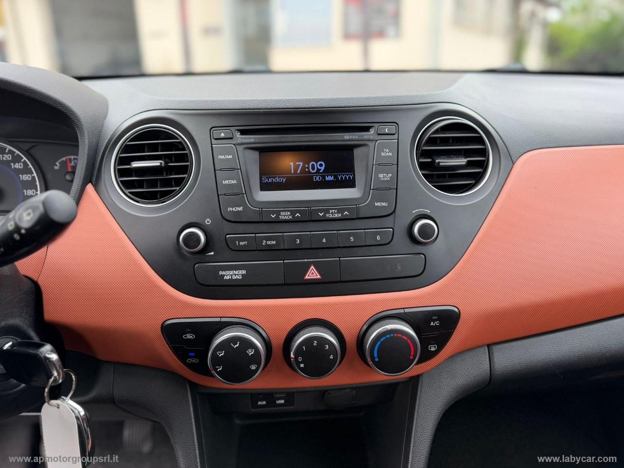 HYUNDAI i10 1.0 MPI Style